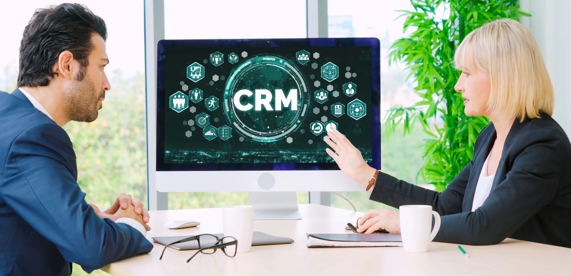 B2B CRM Nedir? İşletmeler İçin B2B CRM Çözümleri ve Avantajları